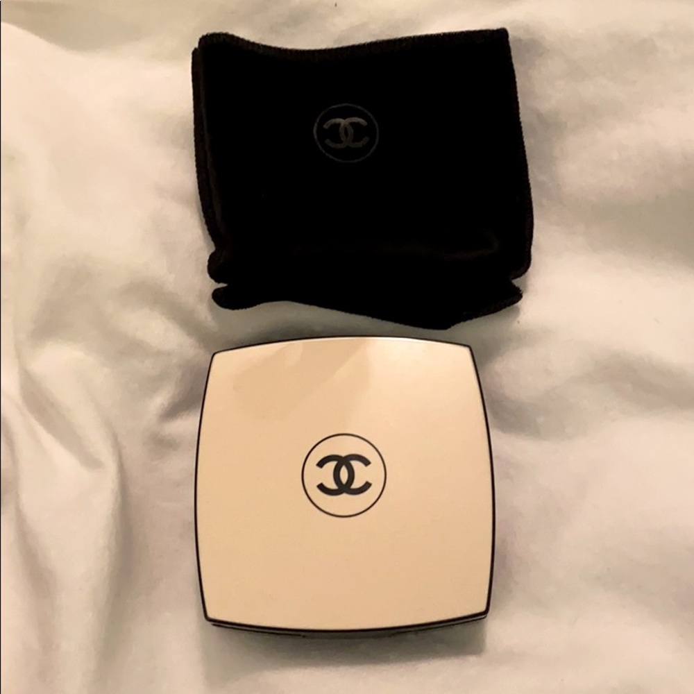 *Brand New** CHANEL Powder
